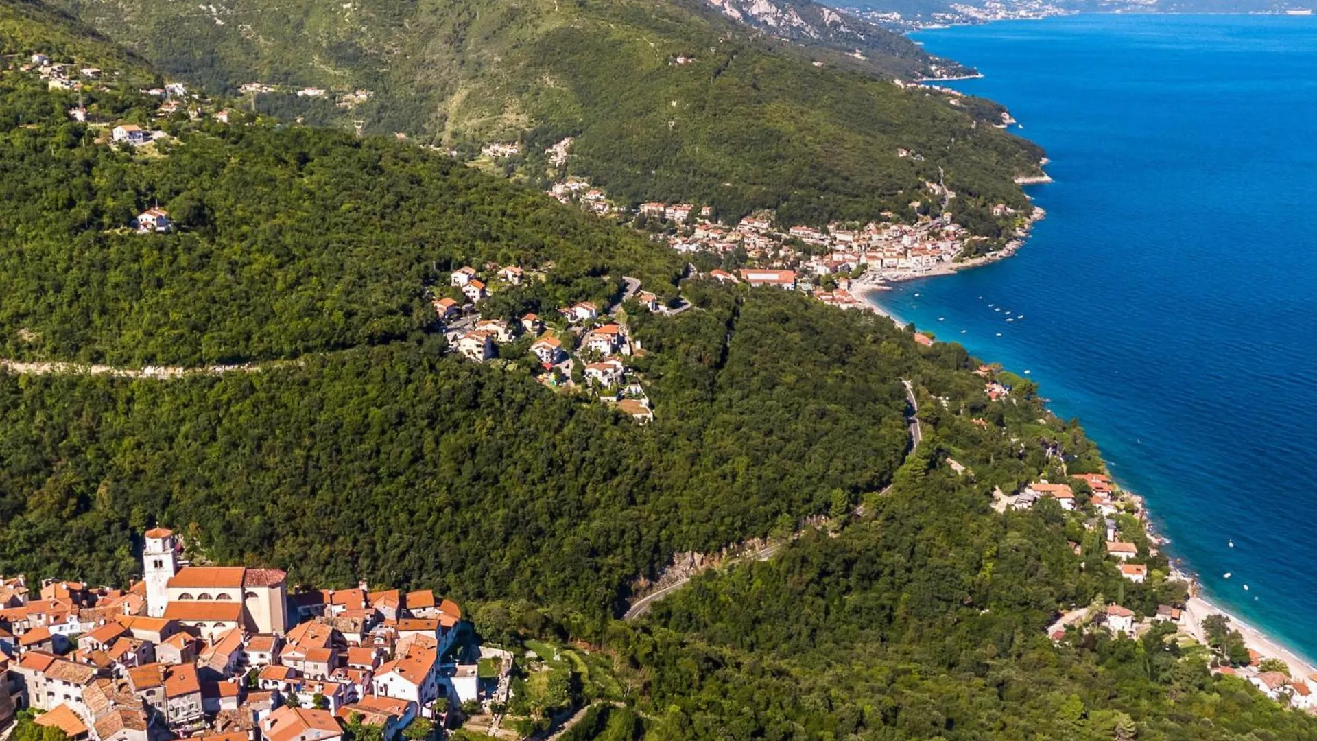 Apartments Dundovic Frankovic location